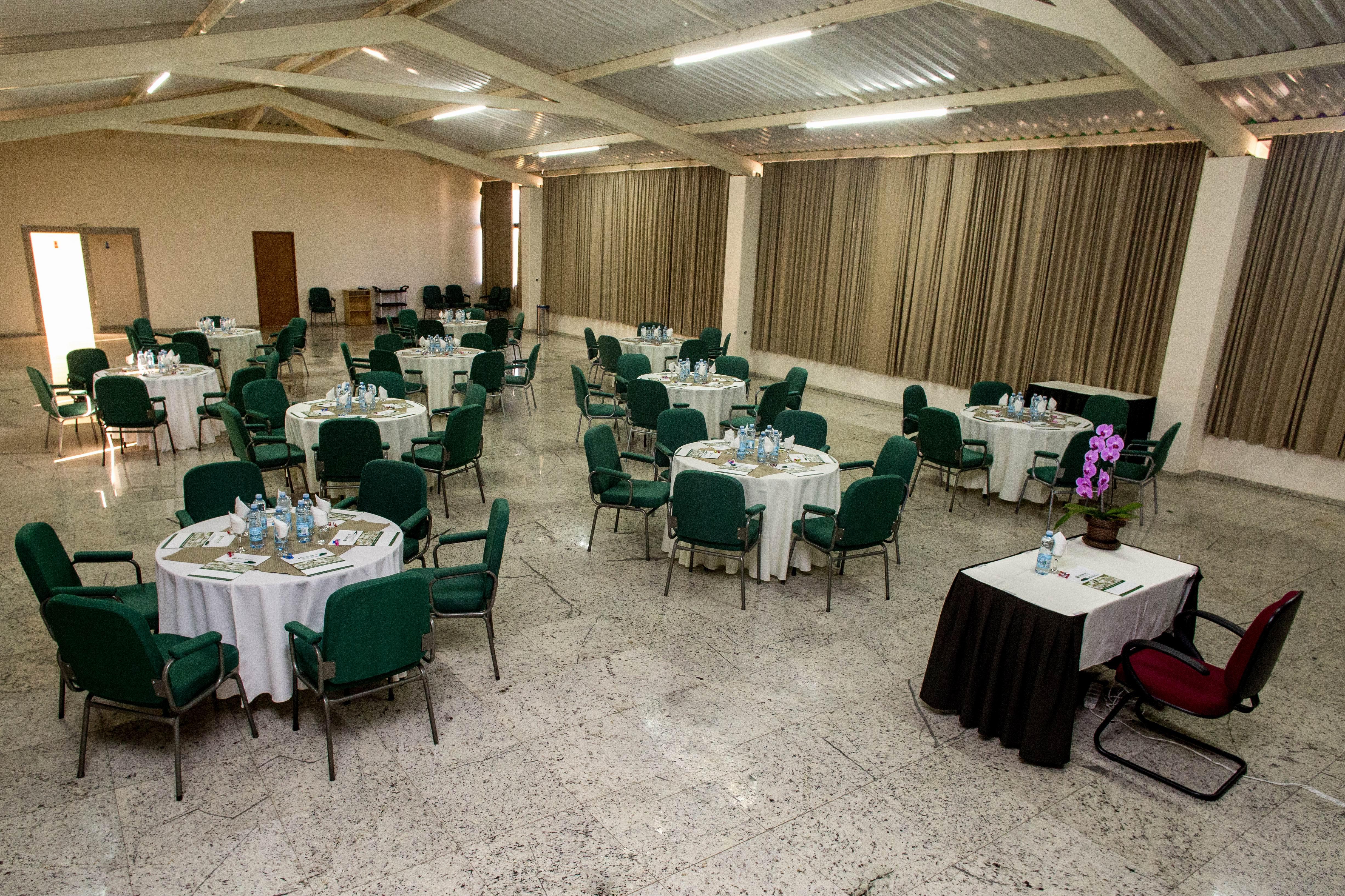 Golden Park Hotel Viracopos Campinas  Buitenkant foto