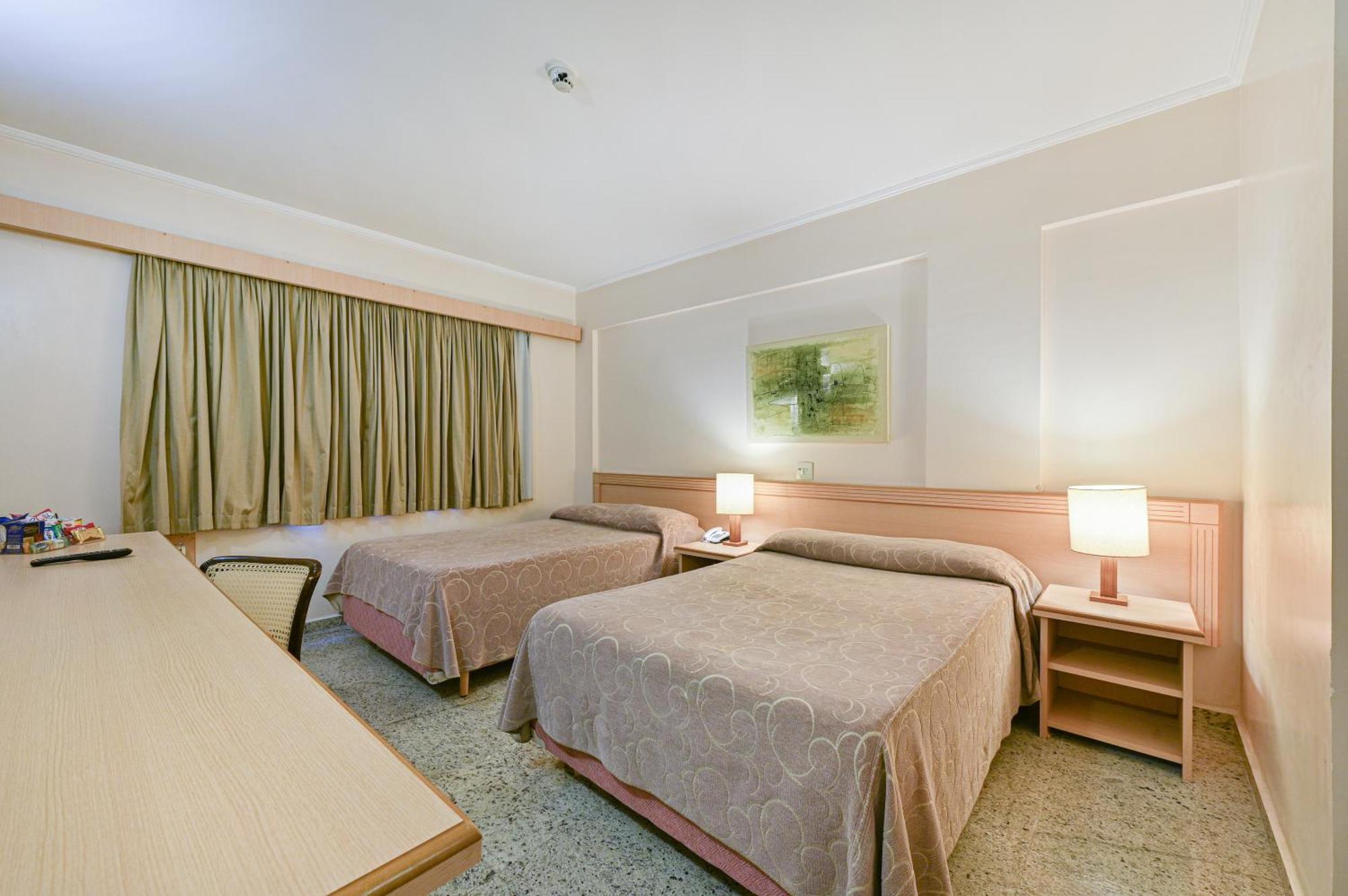 Golden Park Hotel Viracopos Campinas  Buitenkant foto