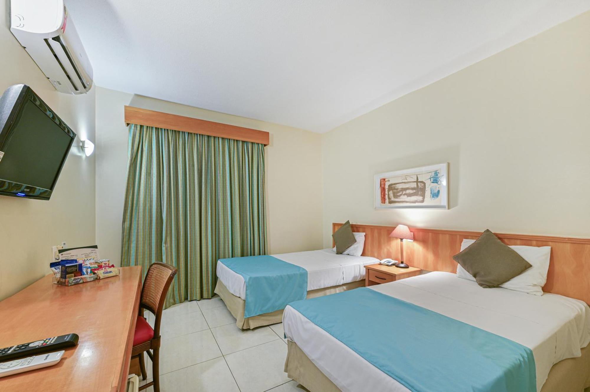 Golden Park Hotel Viracopos Campinas  Buitenkant foto